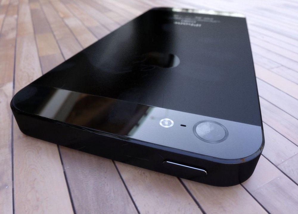 http://www.macfreak.nl/modules/news/images/Art.3d-render-iphone- zwart-5-3.jpg